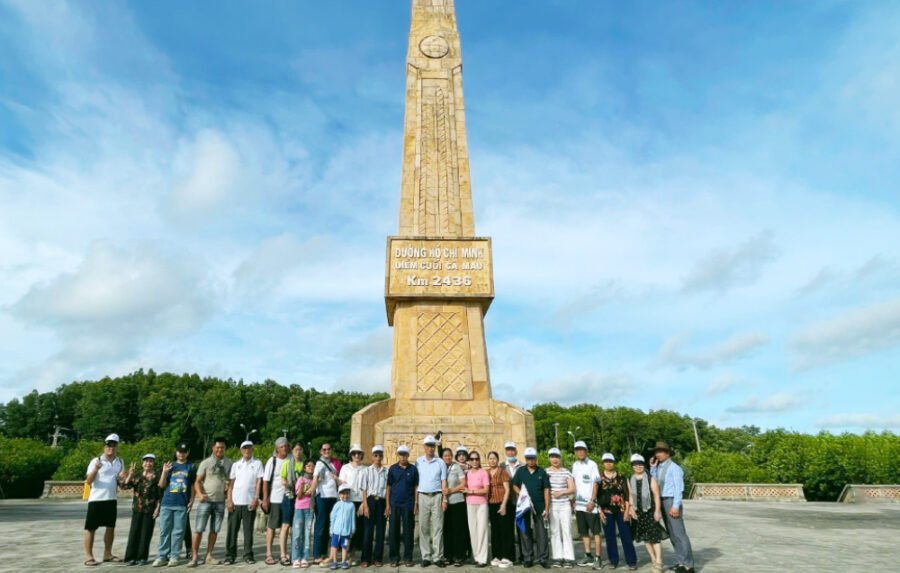 TOUR CÀ MAU 11:SGN - TIỀN GIANG - ĐỒNG THÁP - CHÂU ĐỐC - HÀ TIÊN -CÀ MAU - BẠC LIÊU - SÓC TRĂNG - CẦN THƠ 6 NGÀY 5 ĐÊM.