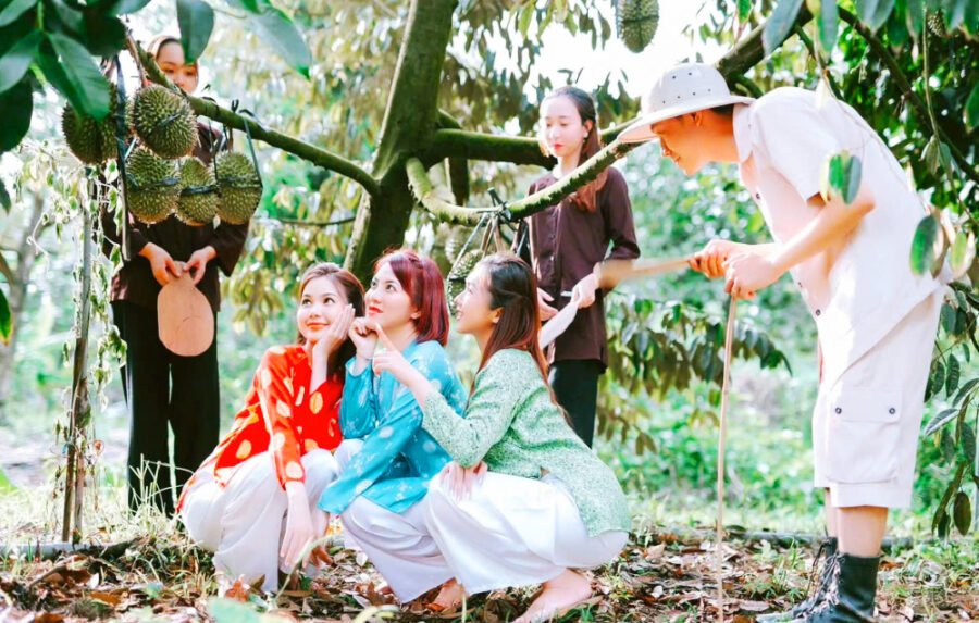 TOUR SÀI GÒN - CẦN THƠ 1 NGÀY. TỰ HÁI TRÁI CÂY TẠI VƯỜN