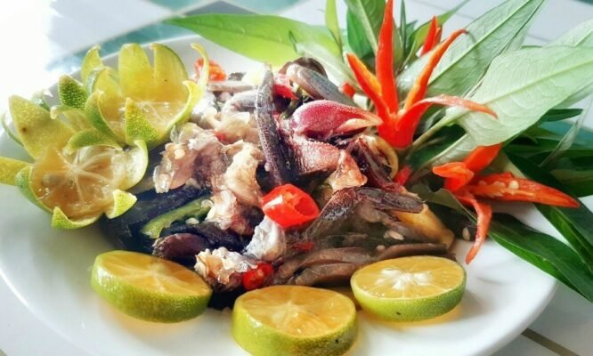 Ba khía muối - đặc sản trứ danh của vùng Rạch Gốc, Cà Mau