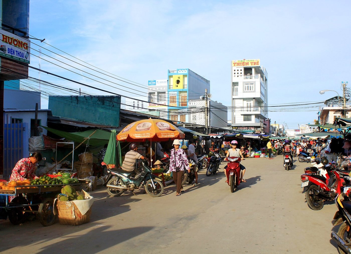 Một góc chợ thị trấn Năm Căn, huyện Năm Căn, Cà Mau